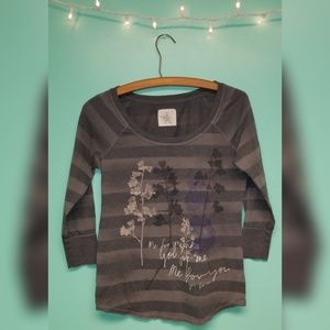 American Eagle 3/4 length tee